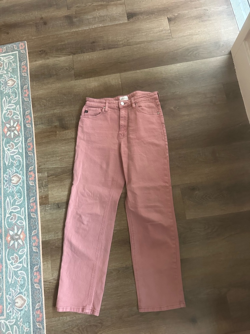 KanCan Dusty Rose Straight-Leg Women’s Jeans